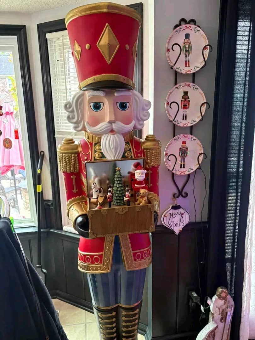 IMG-20251212-WA0044 The Christmas Nutcracker - Image 1